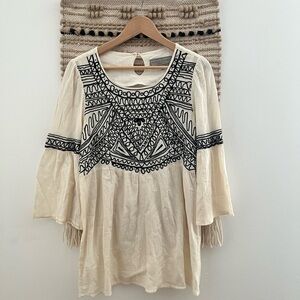 Double D Ranch Cream and Black Graphic 3/4 Sleeve Blouse